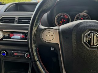/photos/9641/49627915-3e40-4ae4-9331-59a05c4a1ce1_i320x240.jpg