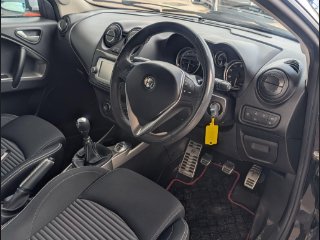 /photos/9641/b7a456f2-fb8f-4158-85db-b720a4e78972_i320x240.jpg