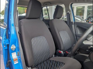 /photos/9641/cb718609-95c9-4fc2-8f7c-7f1bec01b3f0_i320x240.jpg