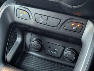 /photos/9641/cd3083ea-f11e-4c08-9b1b-d76d3b664d51_i320x240.jpg